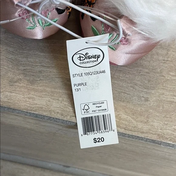 DISNEY NWT Girls Size 13/1 Princess Pink Slippers with White Fur Trim - Picture 3 of 9